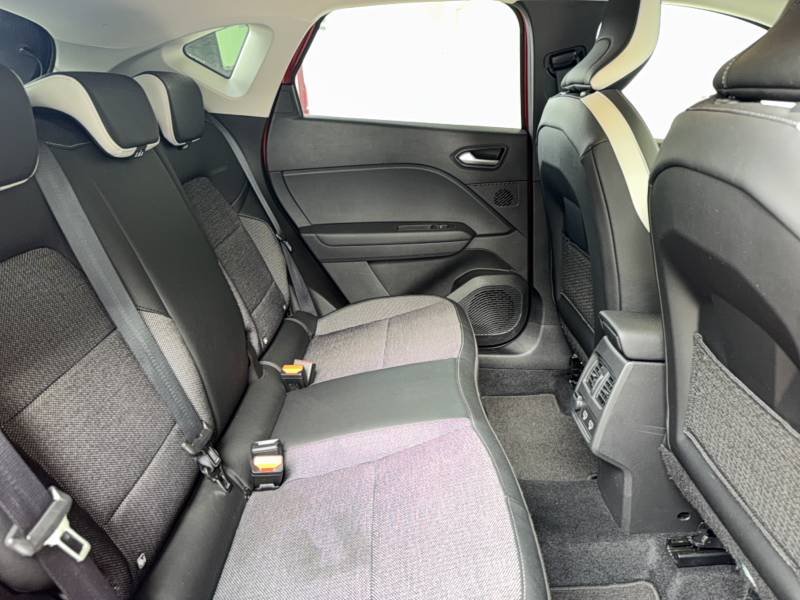 Renault Captur - Photo 12
