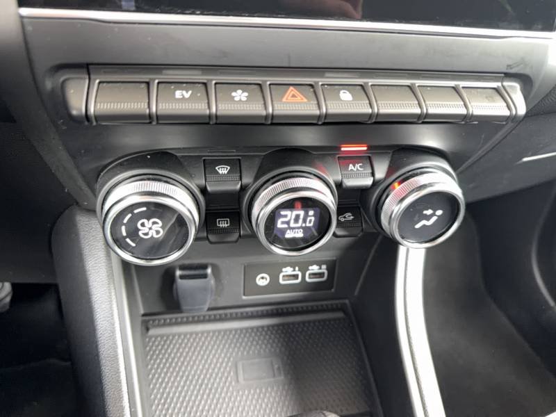 Renault Captur - Photo 23