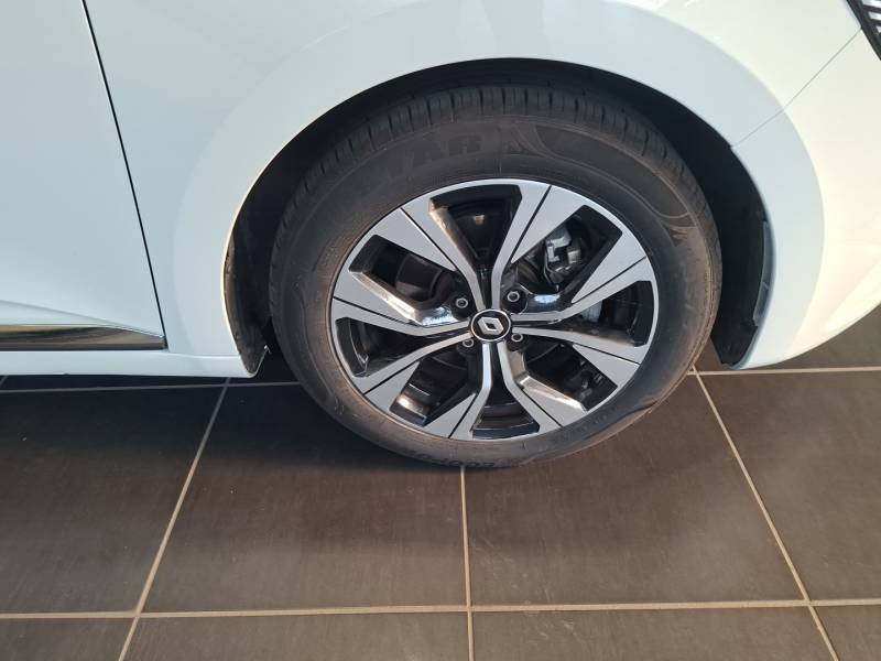 Renault Clio - Photo 13