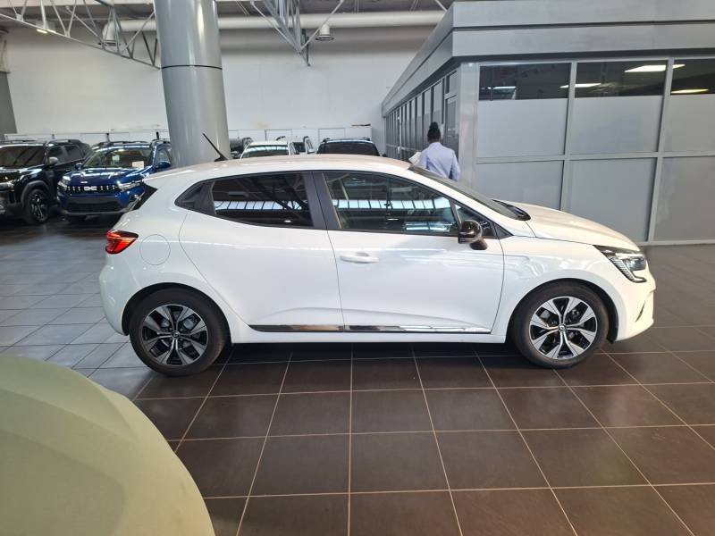 Renault Clio - Photo 6