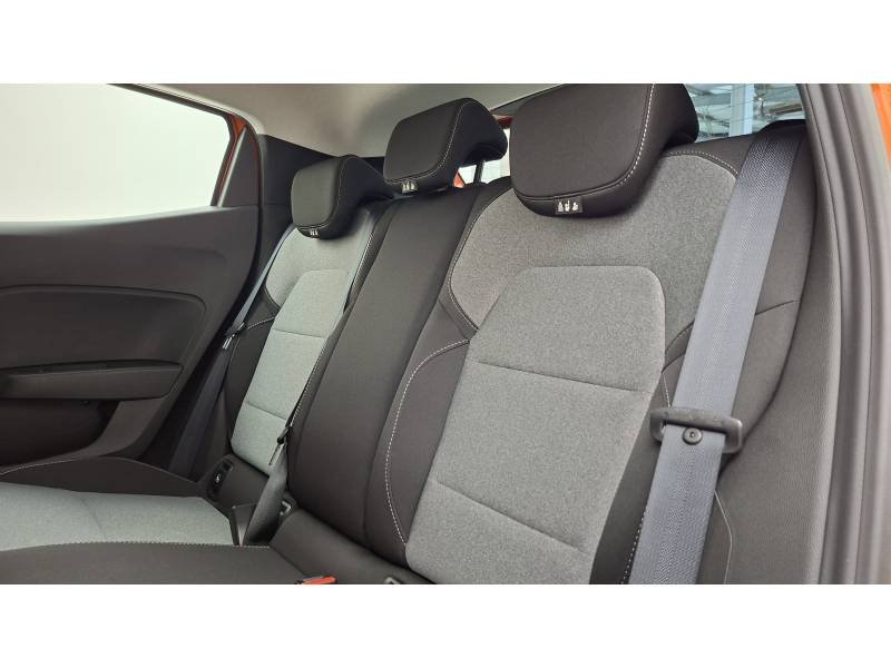 Renault Clio - Photo 13