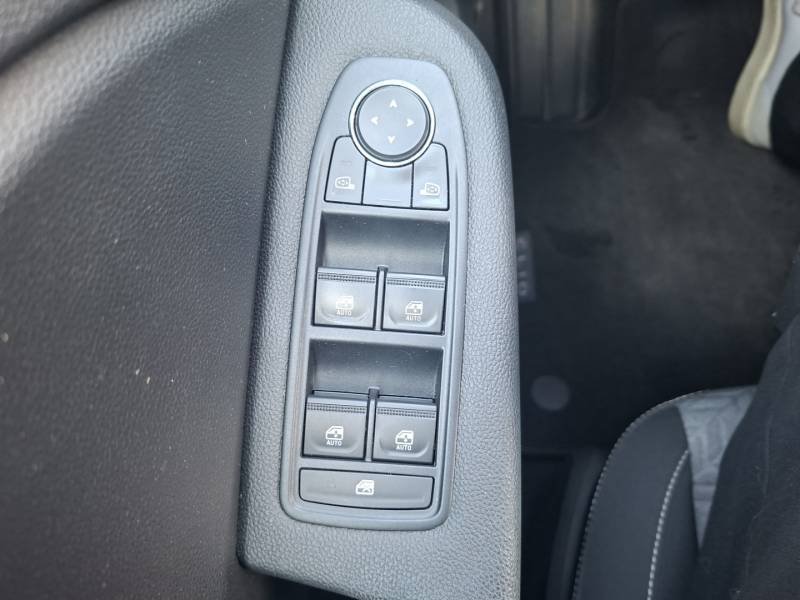 Renault Clio - Photo 23