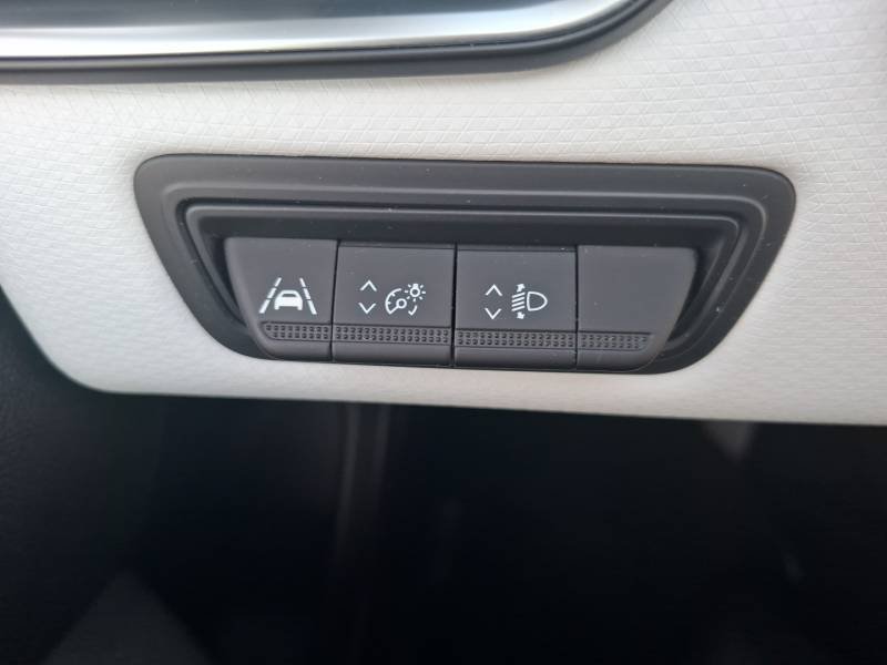 Renault Clio - Photo 24