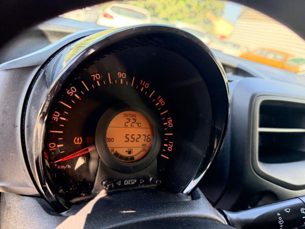 Toyota Aygo - Photo 13