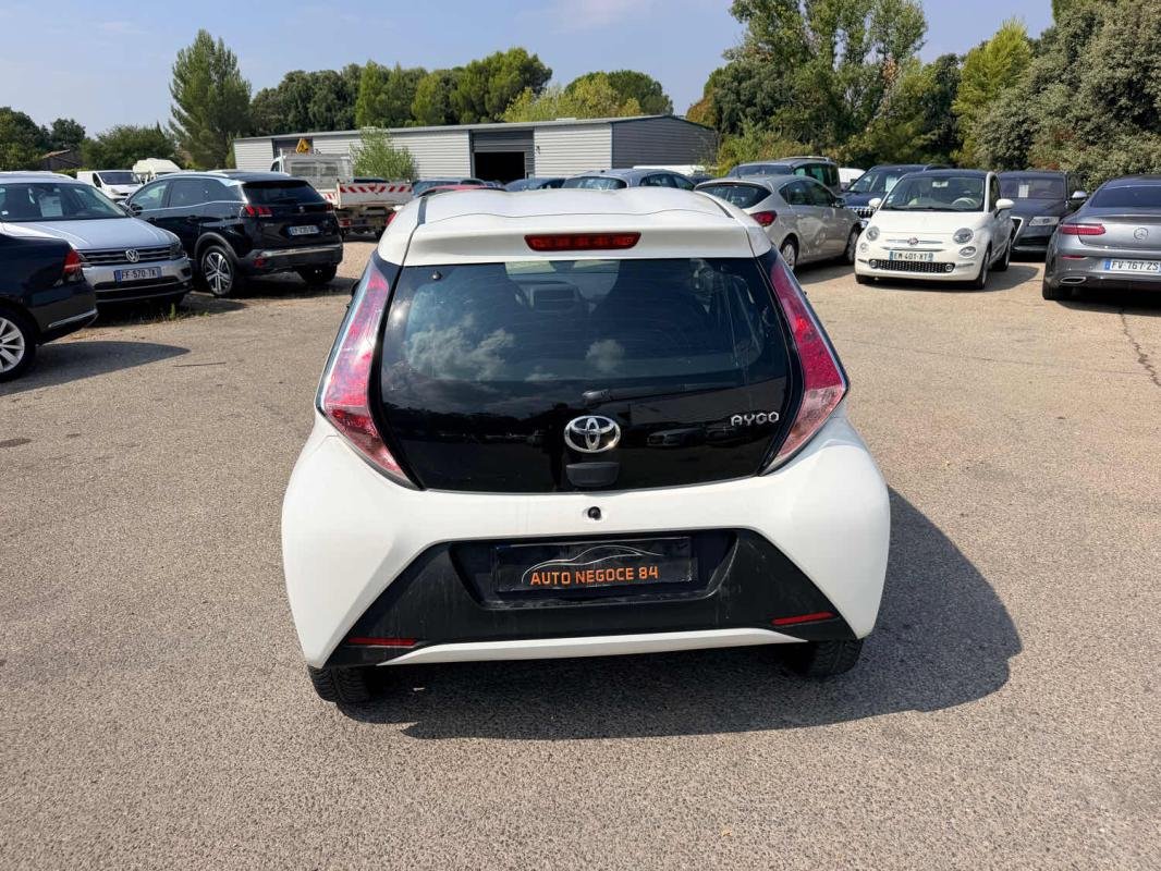 Toyota Aygo - Photo 5