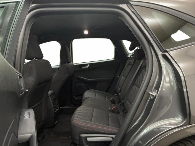 Ford Kuga - Photo 11
