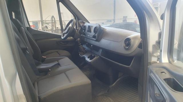 Mercedes Sprinter - Photo 9
