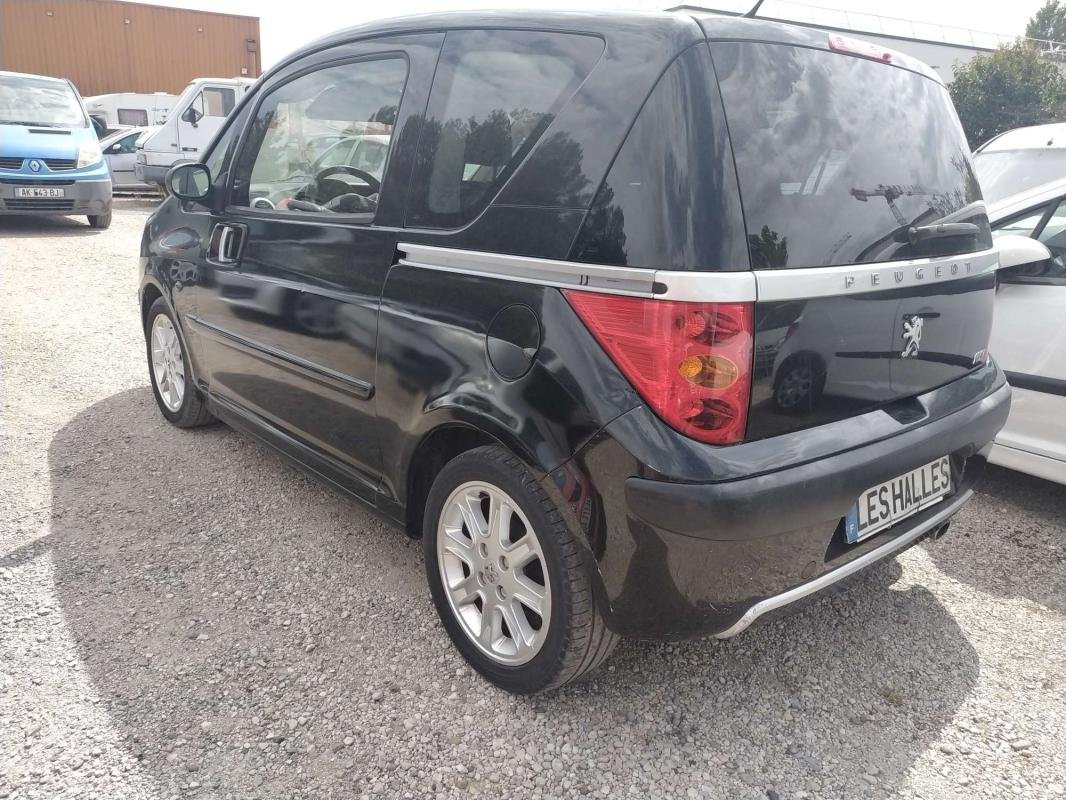 Peugeot 1007 - Photo 3