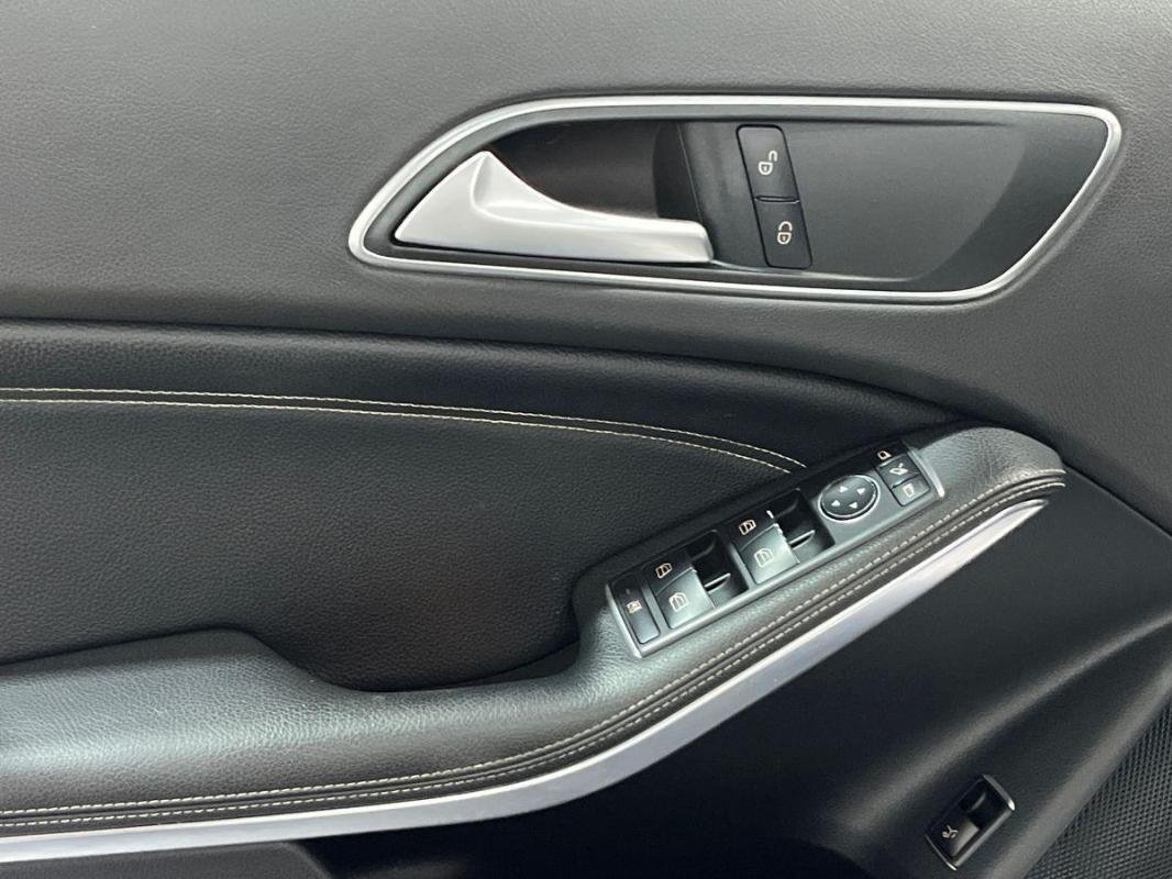 Mercedes Gla - Photo 15