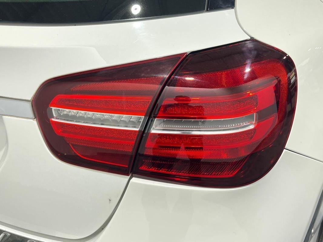 Mercedes Gla - Photo 30