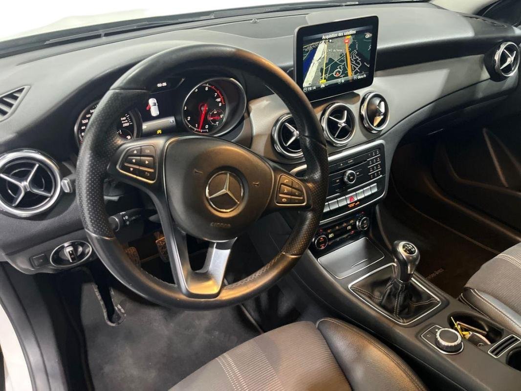 Mercedes Gla - Photo 9