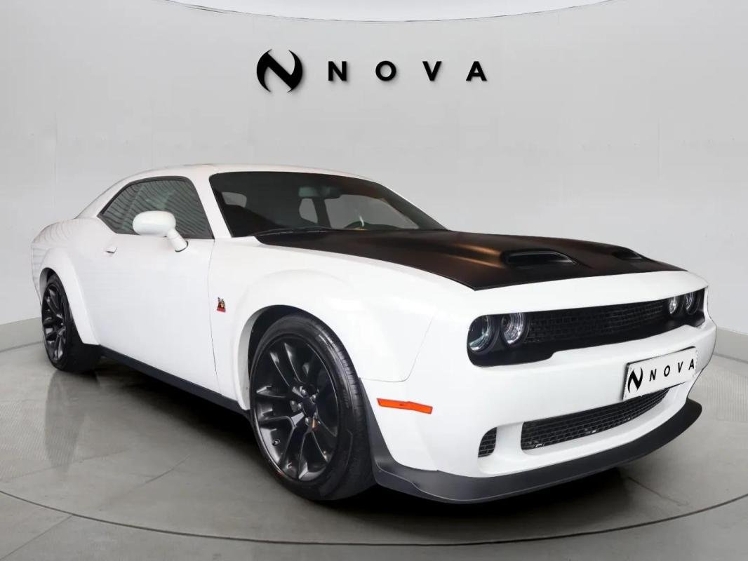 Dodge Challenger - Photo 6
