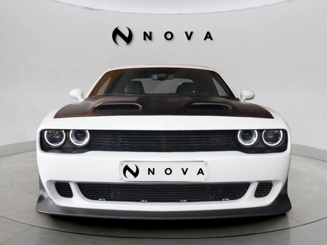 Dodge Challenger - Photo 7