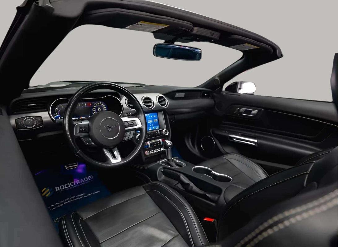 Ford Mustang - Photo 15