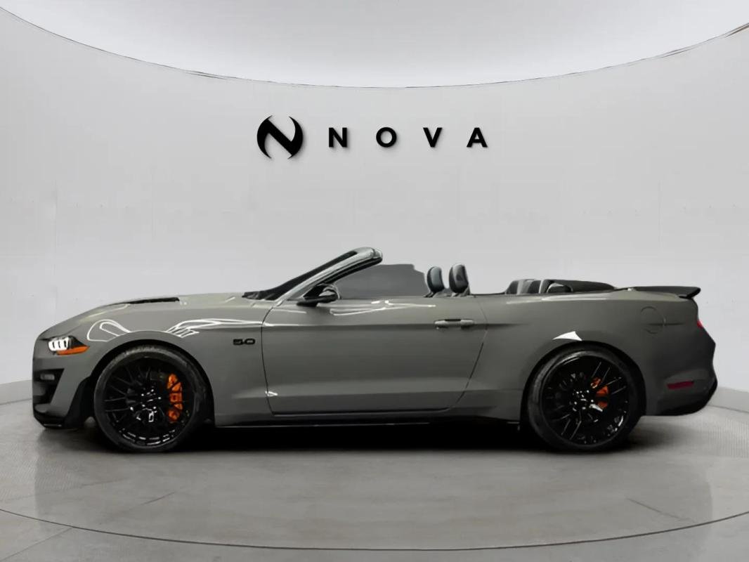 Ford Mustang - Photo 3