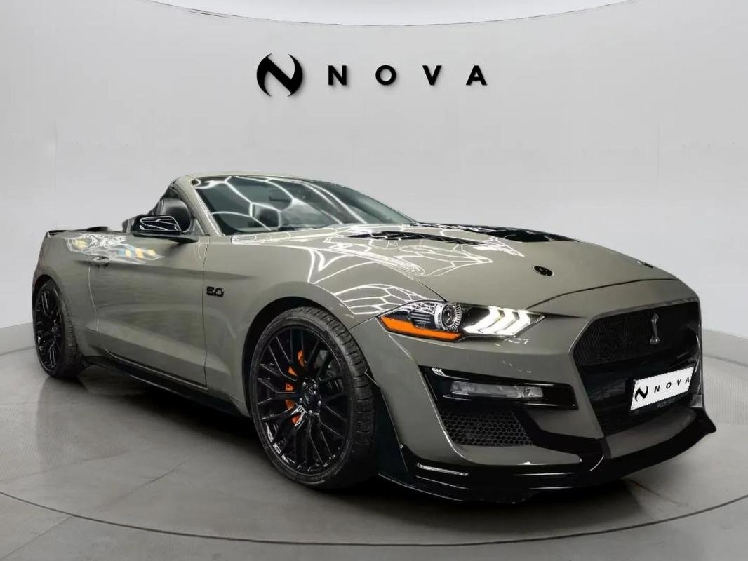 Ford Mustang - Photo 8
