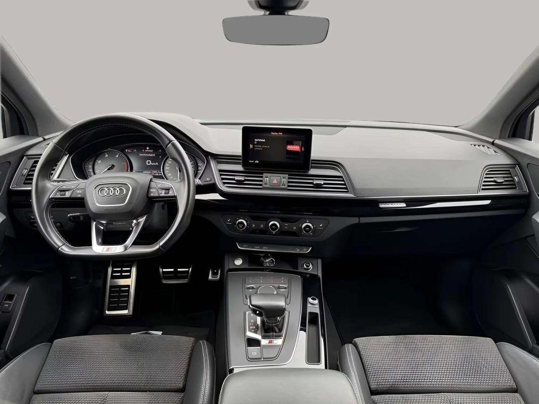 Audi SQ5 - Photo 12