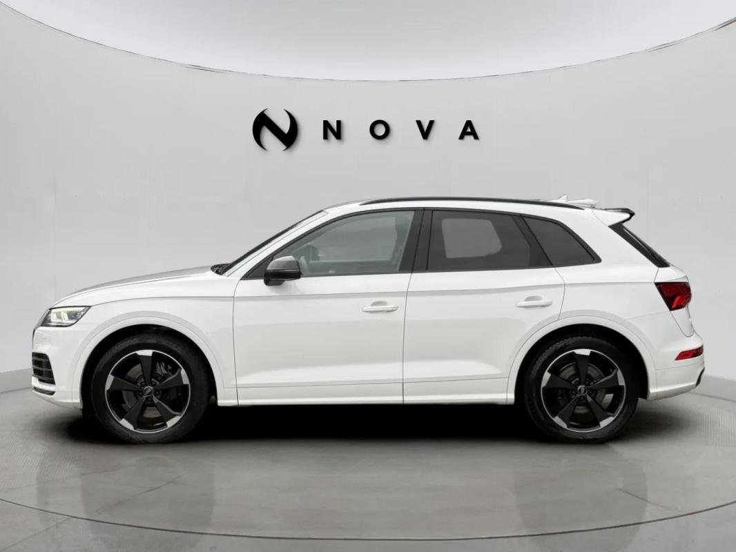 Audi SQ5 - Photo 2