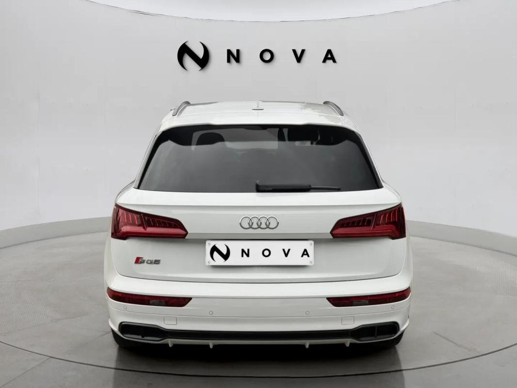 Audi SQ5 - Photo 4