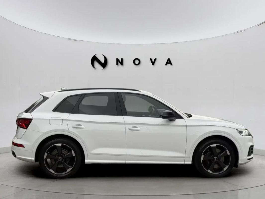 Audi SQ5 - Photo 6