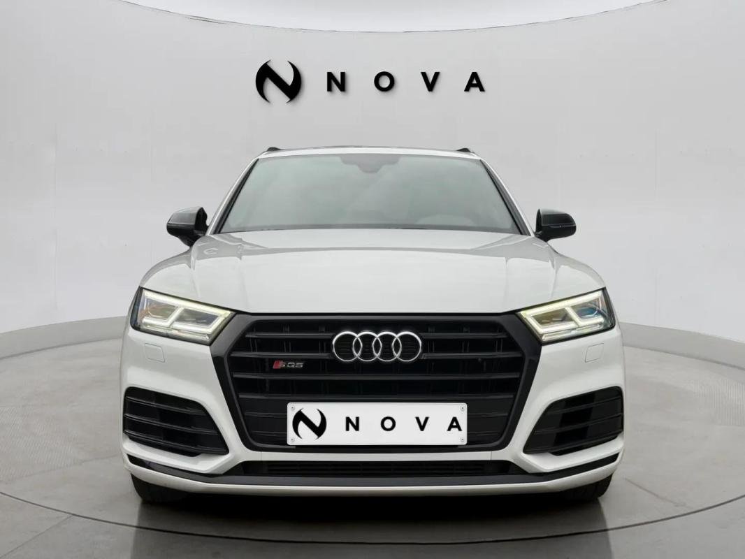 Audi SQ5 - Photo 8