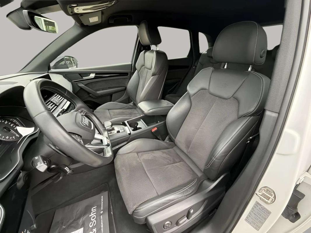 Audi SQ5 - Photo 9