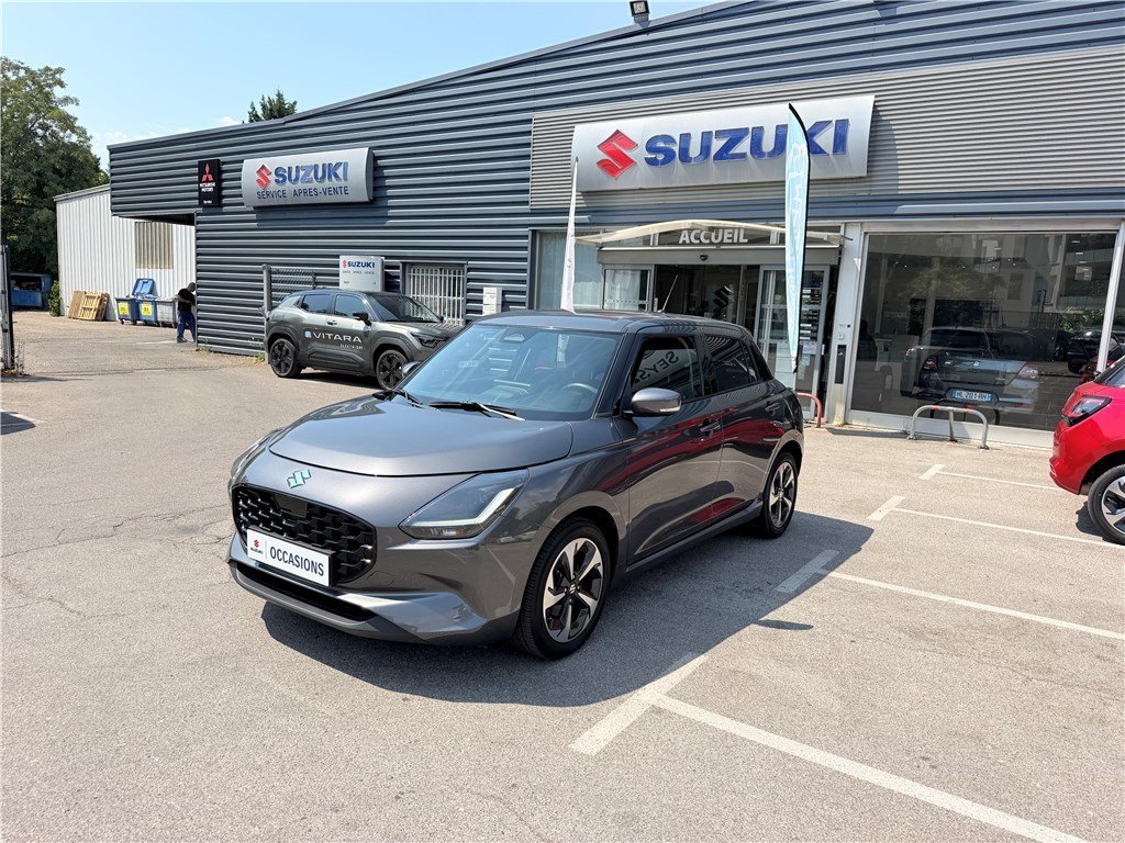 Suzuki Swift - Photo 1