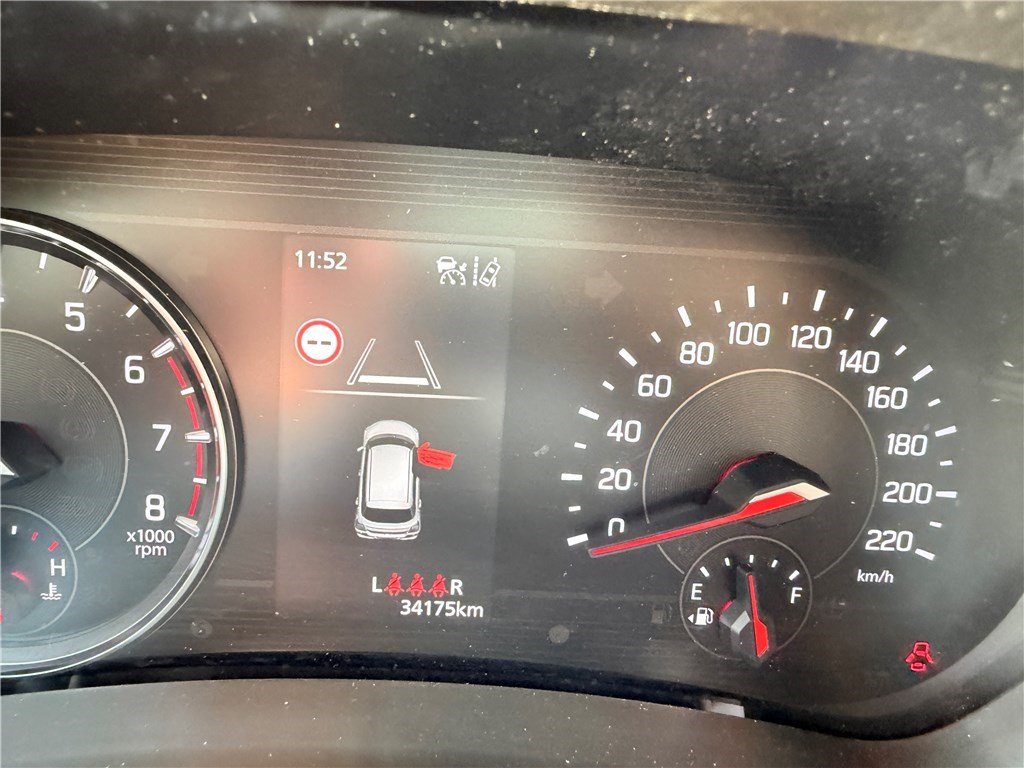 Suzuki Swift - Photo 21