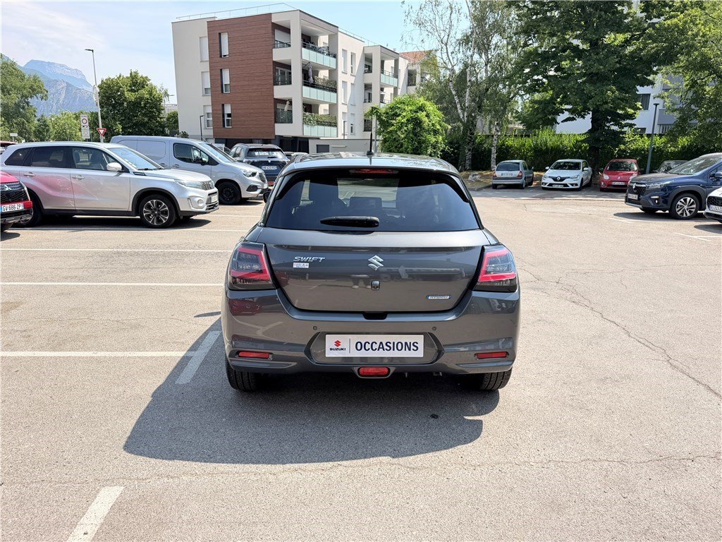 Suzuki Swift - Photo 6