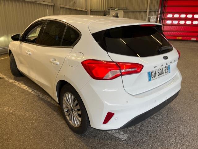 Ford Focus - Photo 2