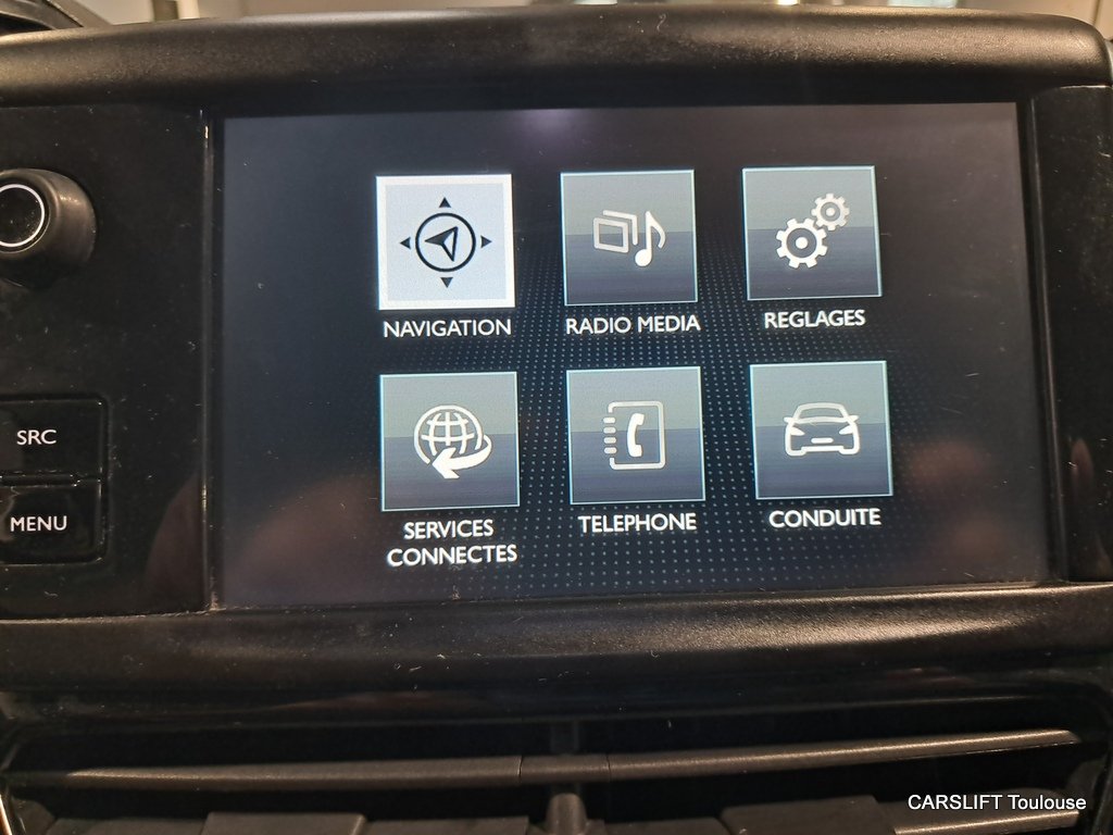 Peugeot 208 - Photo 26