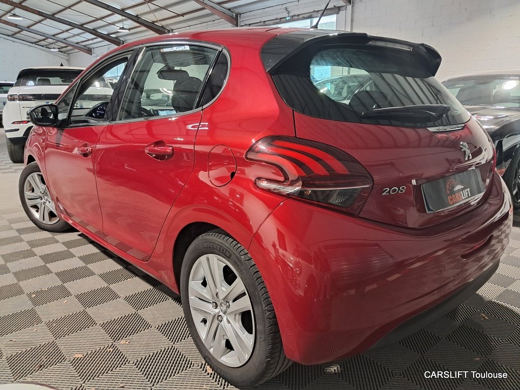 Peugeot 208 - Photo 5
