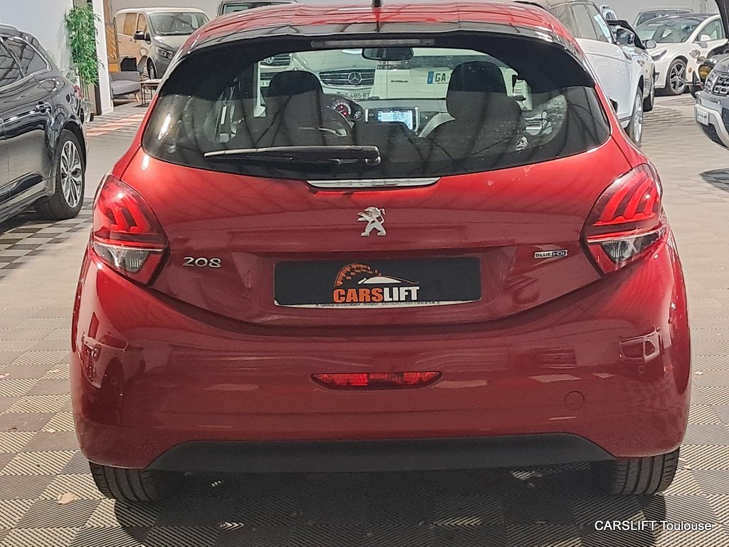 Peugeot 208 - Photo 6