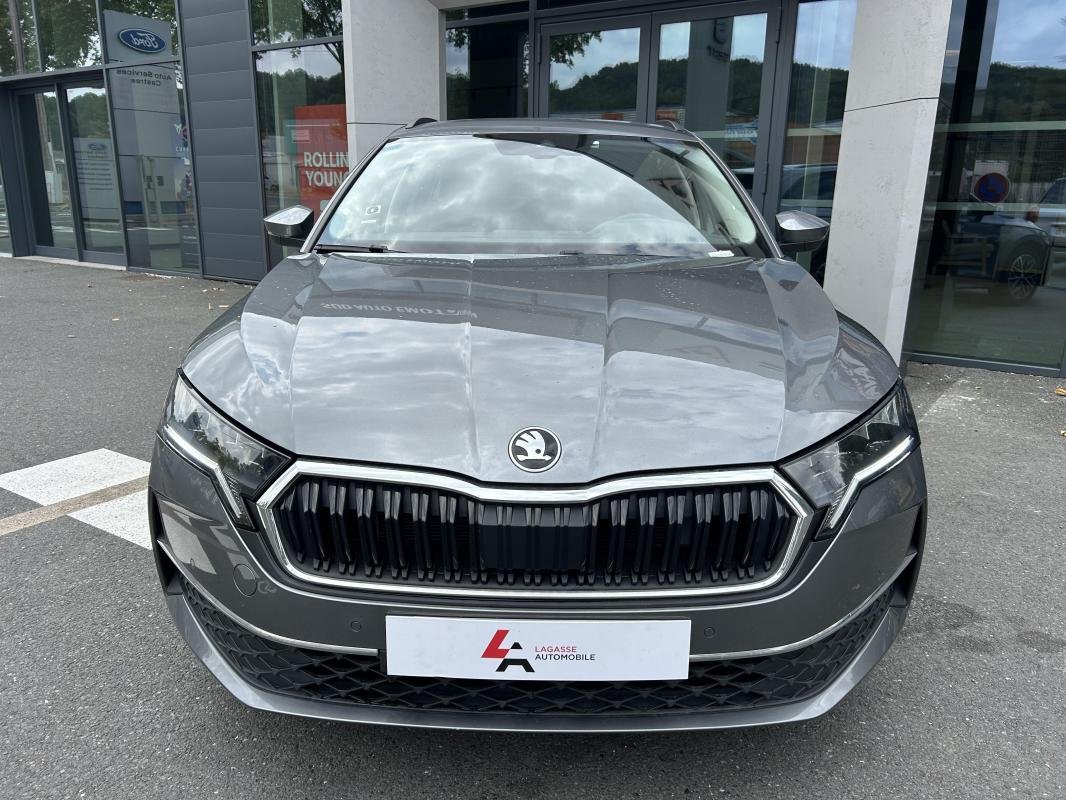 Skoda Octavia - Photo 2
