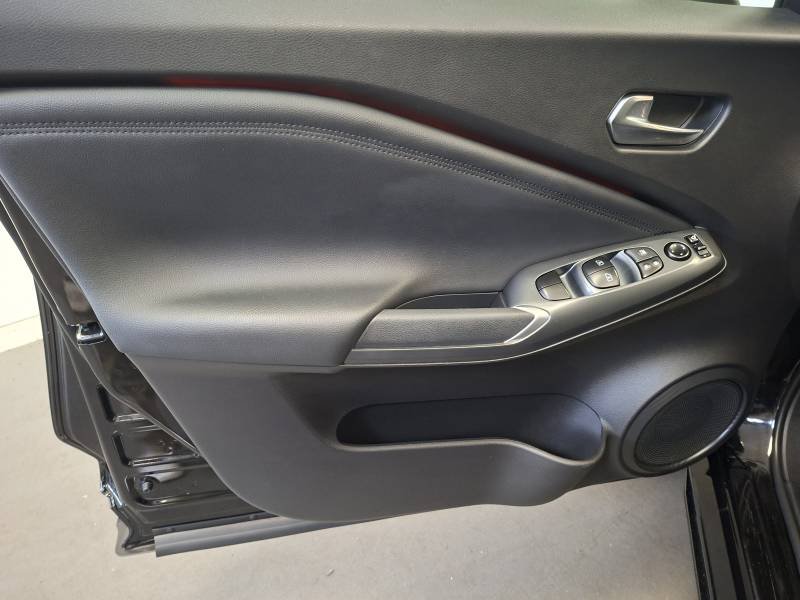 Nissan Juke - Photo 18