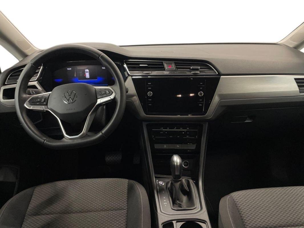Volkswagen Touran - Photo 9