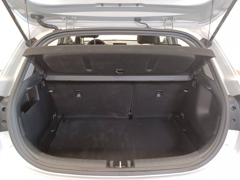 Kia Rio - Photo 16