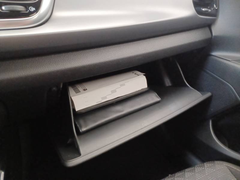 Kia Rio - Photo 29