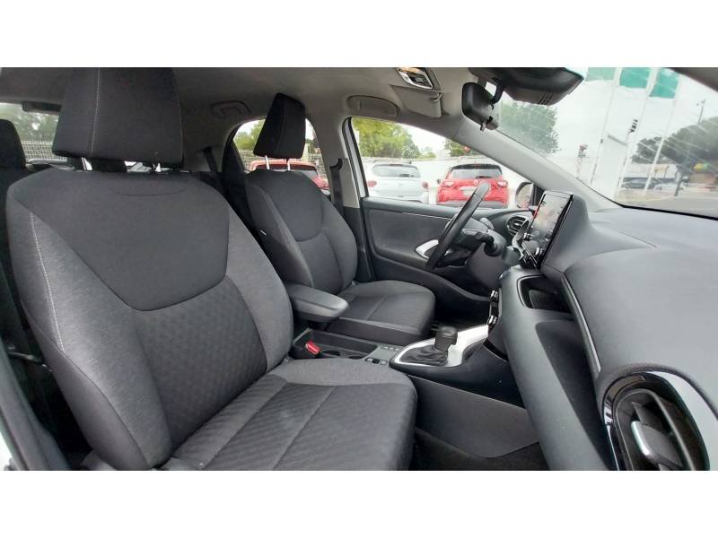 Toyota Yaris - Photo 12