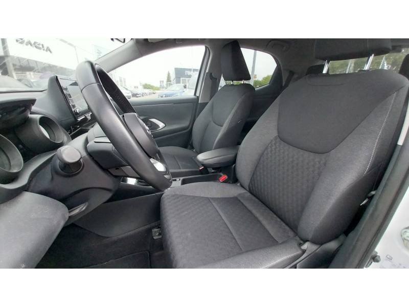 Toyota Yaris - Photo 10