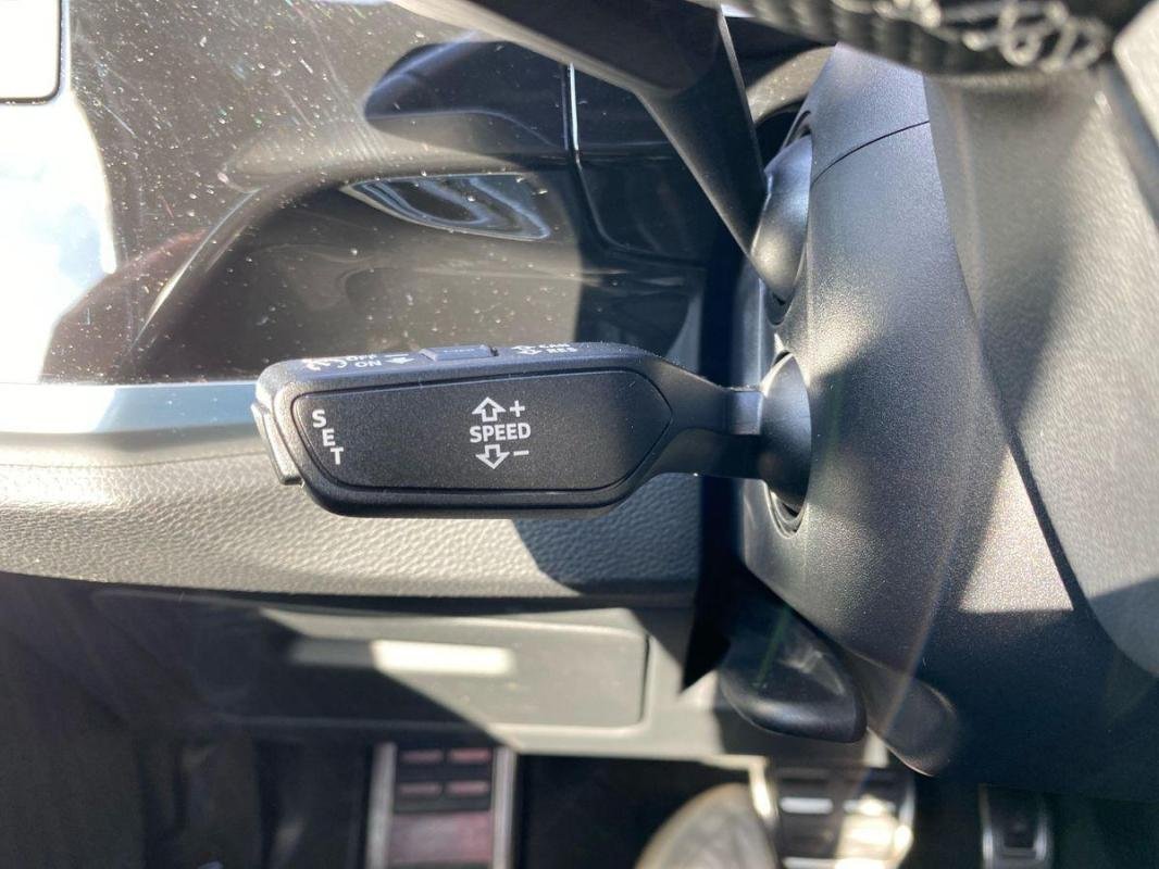 Audi Q3 - Photo 21