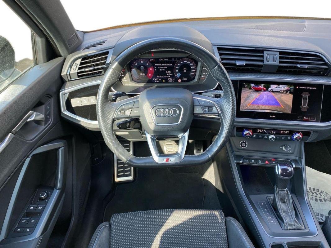 Audi Q3 - Photo 24