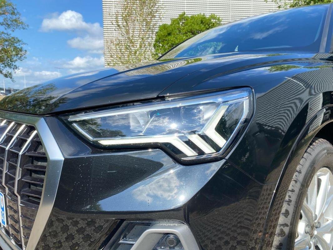 Audi Q3 - Photo 25