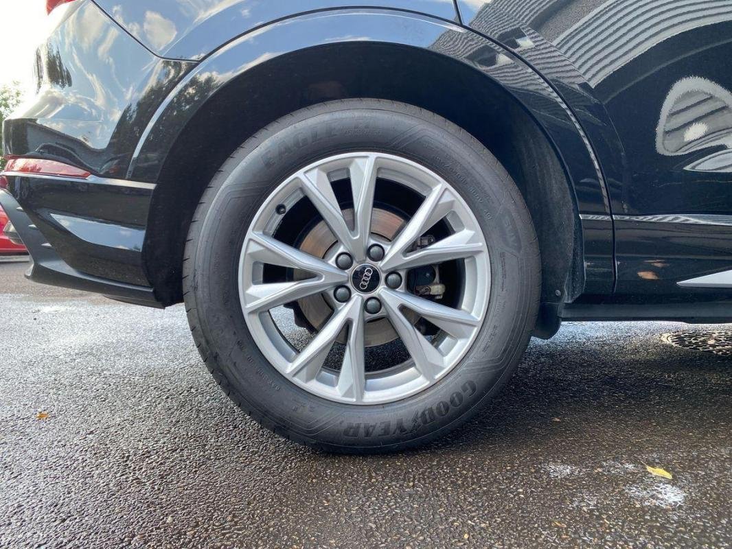Audi Q3 - Photo 28