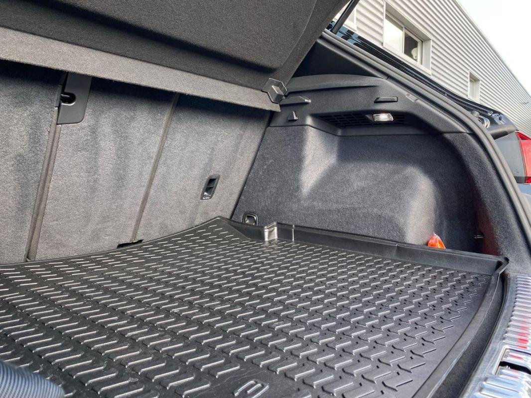 Audi Q3 - Photo 32