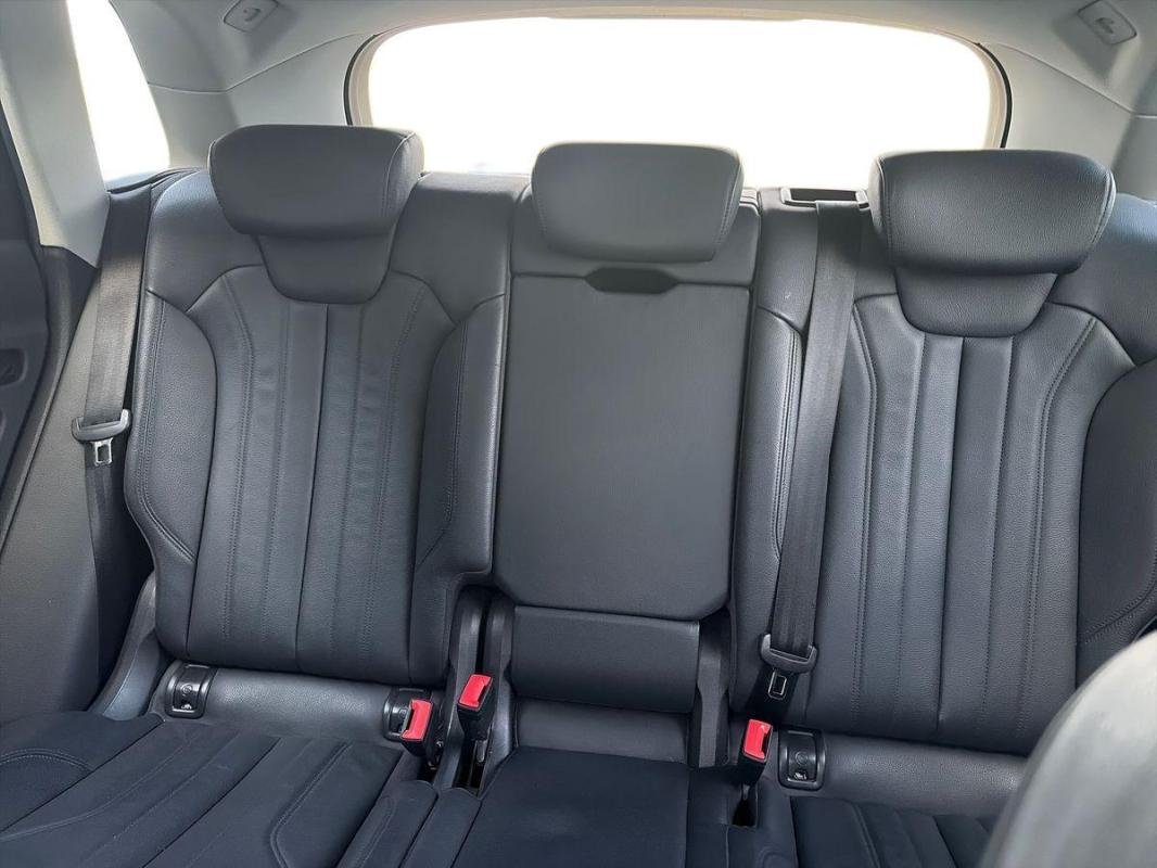 Audi Q5 - Photo 22