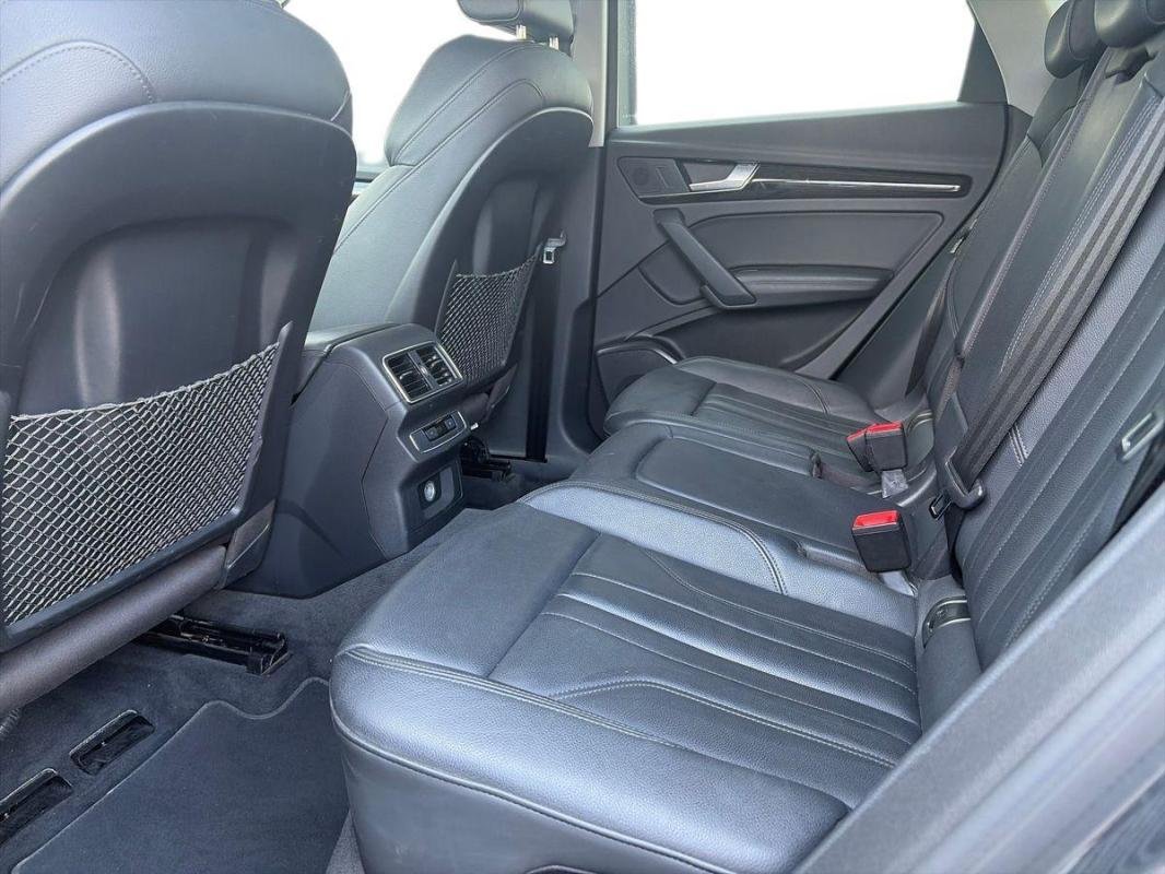 Audi Q5 - Photo 23