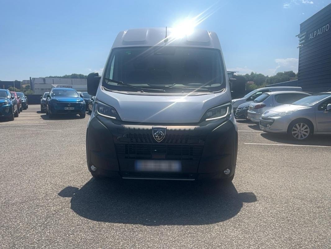Peugeot Boxer - Photo 2