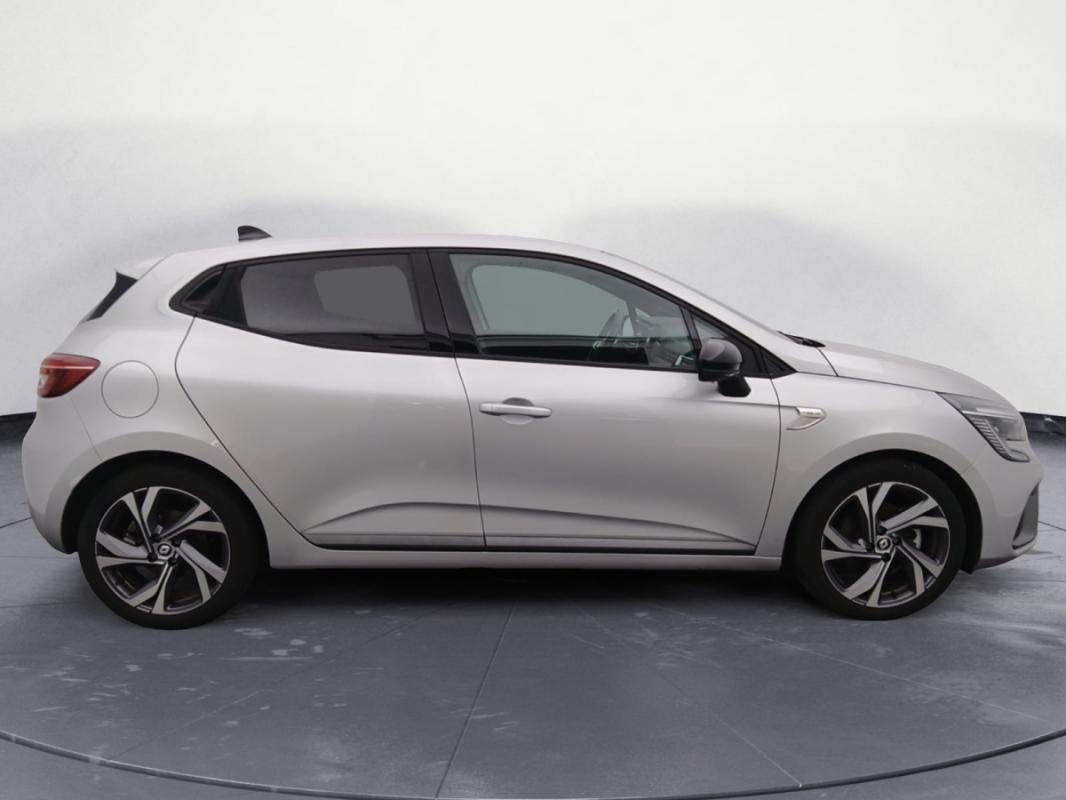 Renault Clio - Photo 6