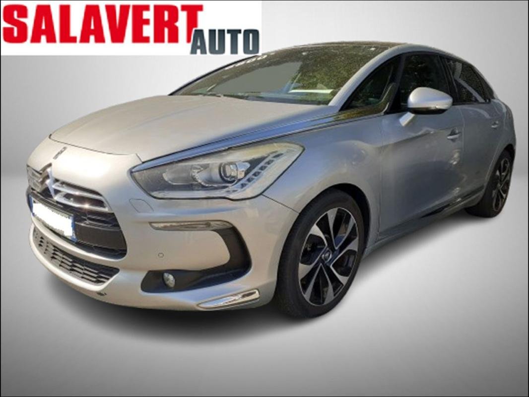 Citroën DS5 - Photo 2